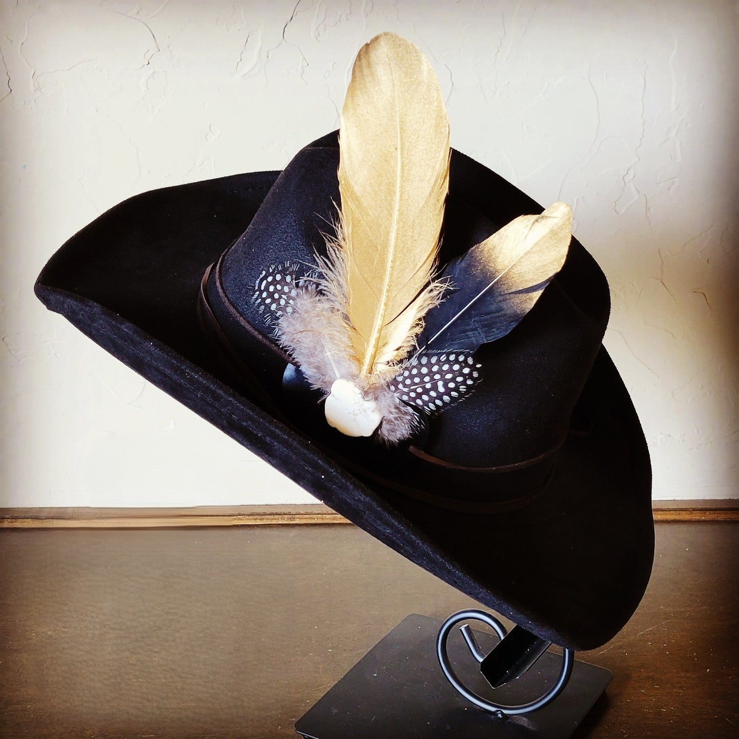 Gold Feather, White Stone & Black Leather Hat Band (Band only) 983h