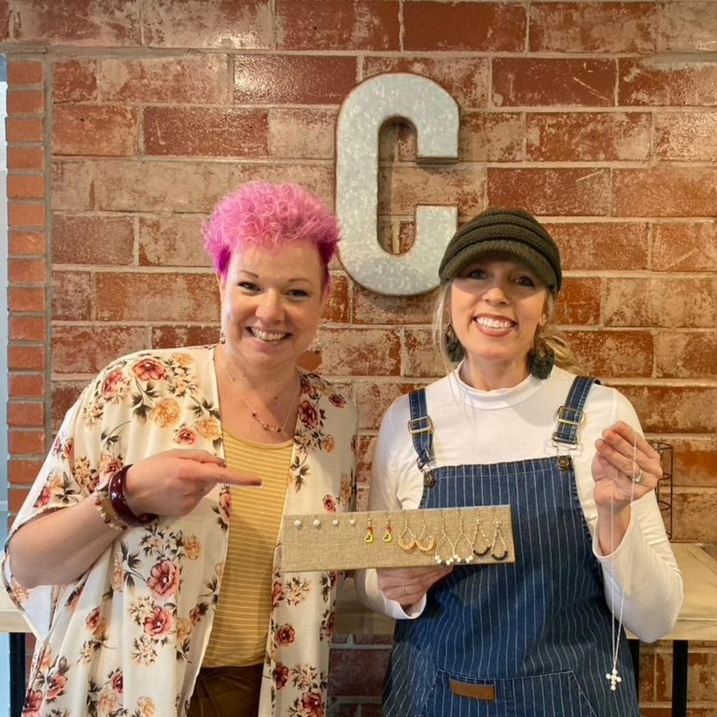 Cornerstone necklace