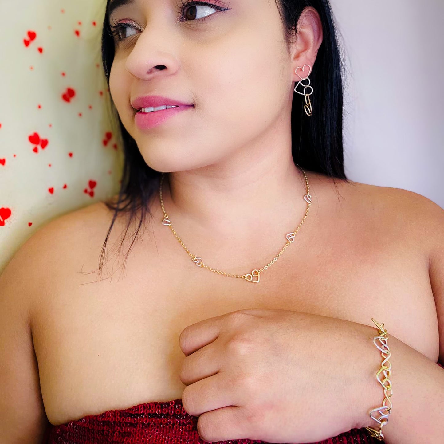 Intertwined earrings