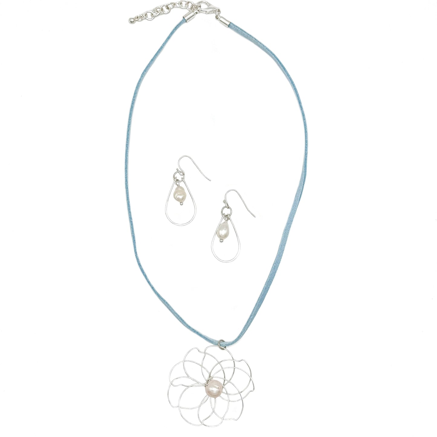 Petals necklace